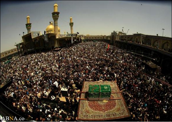 تشییع نمادین پیکر امام موسی کاظم(ع) در کاظمین+تصاویر