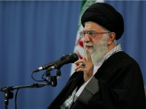 کسی سر کار بیاید که اهل استقامت و ایستادگی باشد