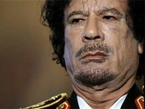 قذافی به اخوان‌المسلمین مصر برای براندازی انور سادات سلاح می‌داد