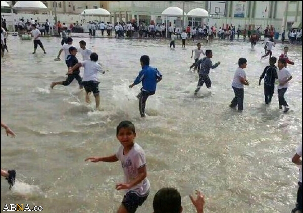 بحران سیلاب می تواند کشور‌های دموکراتیک را سرنگون کند + تصاویر سیلاب در بحرین