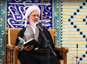 اَیت‌الله جوادی ‌آملی: هر انسانی با فطرت توحیدی خلق می‌شود