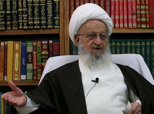 آیت‌الله مکارم شیرازی: طلاب باید همواره به مطالعه علم بپردازند