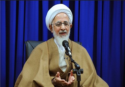 آیت‌الله جوادی آملی: دعای تحویل سال بهترین دعا در تمام زندگی است