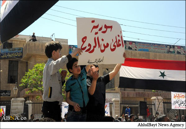 حمایت آوارگان بلندی‌های جولان از ارتش سوریه + تصاویر