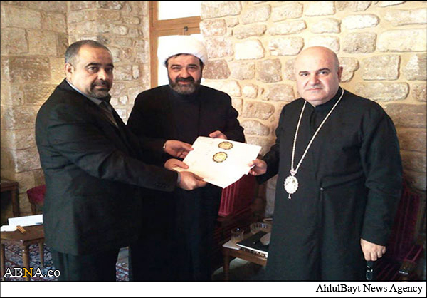 شرکت اسقف کاتولیک در همایش بین‌المللی تراتیل سجادیه