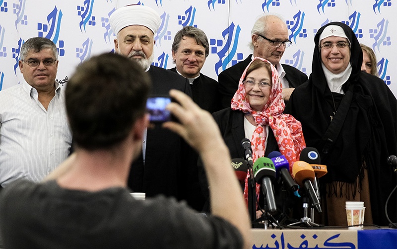 حمله خمپاره‌ای به اطراف هتل اقامت کاروان زائران صلح سوریه