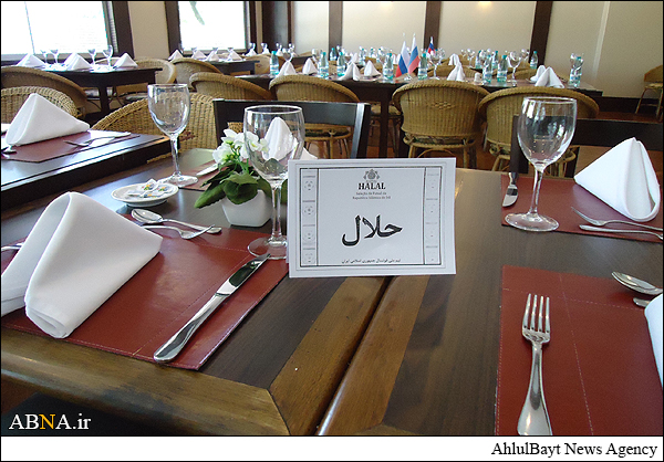 جزئیات تهیه غذای حلال برای تیم ملی فوتبال و خبرنگاران ایرانی در جام جهانی + عکس