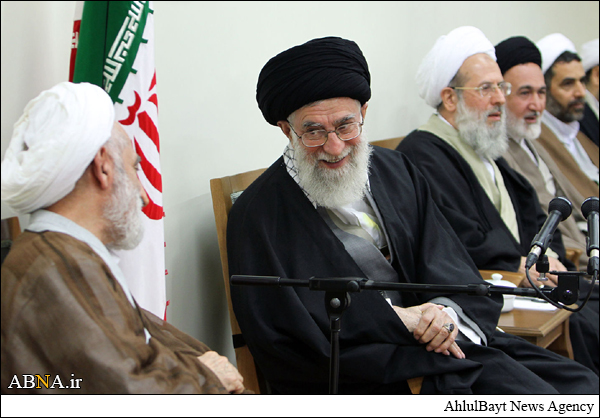 دیدار دست اندرکاران همایش بزرگداشت آیت الله مشکینی با رهبر انقلاب + تصاویر