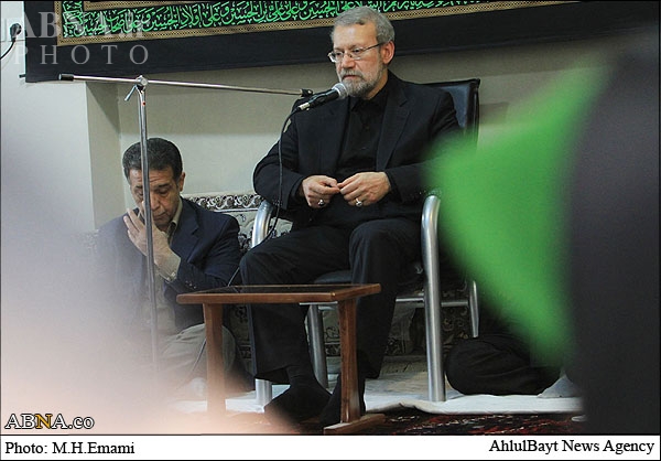 خوراک فکری رسانه های کشوری را فراهم کنید