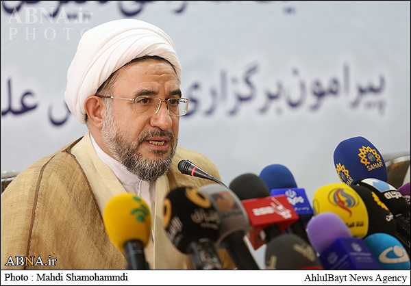 آیت‎الله اراکی: رفتار آمریکا در مورد داعش موضعی منافقانه است
