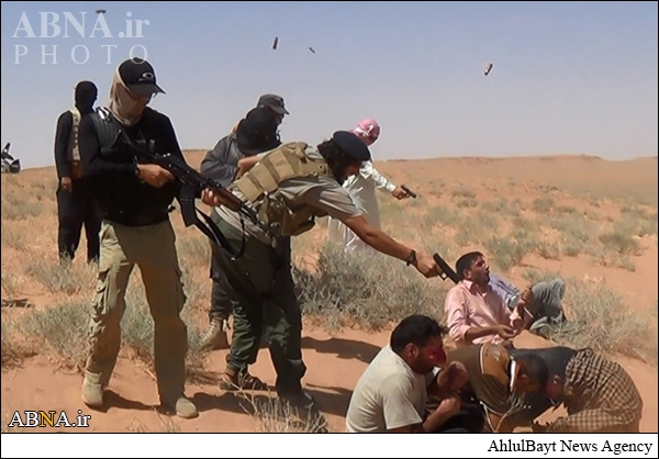 داعش اعضای یک گروهک‎ خود را اعدام کرد!