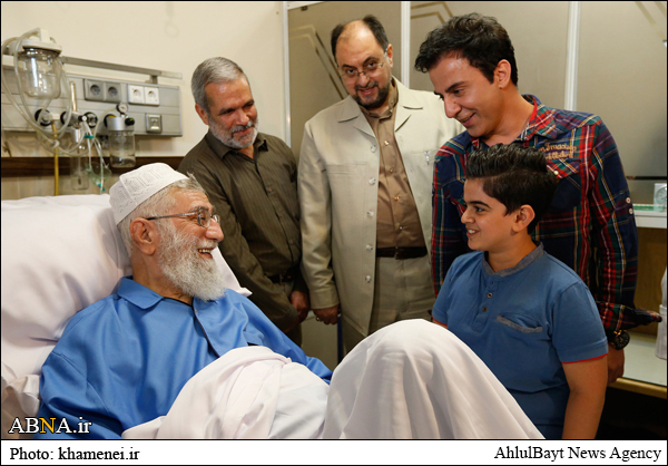 عکس/ عیادت عمو پورنگ و امیرمحمد از رهبر انقلاب