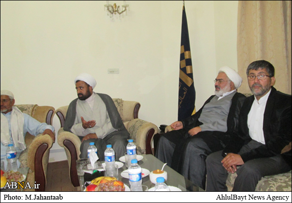 بازدید دکتر لک زایی از مراکز فرهنگی پاکستان
