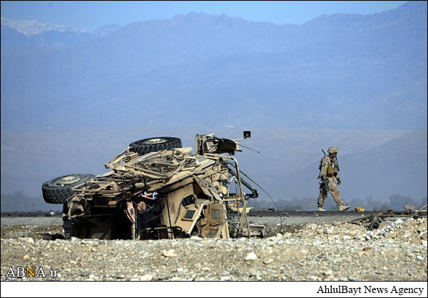 حمله انتحاری به کاروان نظامیان خارجی در افغانستان + تصاویر