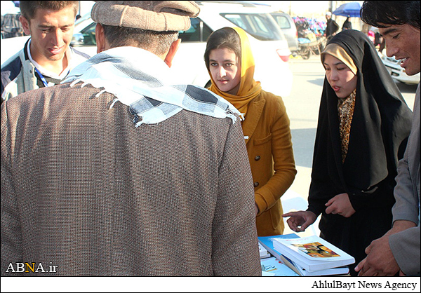 اقدامی جالب برای تشویق مردم به کتابخوانی در کابل + تصاویر