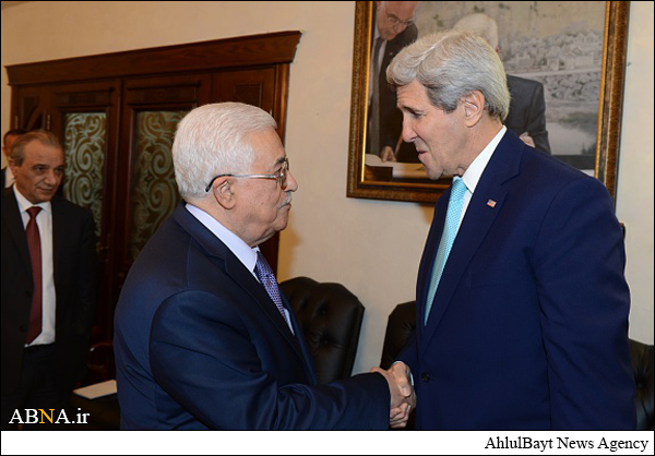 گفتگوی دوجانبه عباس و جان کری در امان + عکس