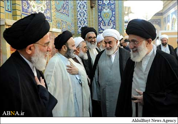 حاشيه‌هاي ديدار رهبر انقلاب با علما و مراجع (1)