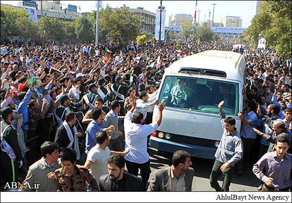 ورود رهبر فرزانه انقلاب اسلامی به کرمانشاه