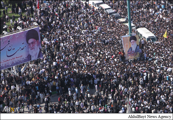 رهبر در دیدار بسیجیان: ملت ايران به لطف خداوند قله‏‌هاي اقتدار جهاني را فتح خواهد كرد