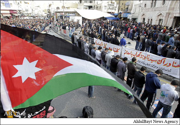 تظاهرات صد‌ها اردنی‌ در اعتراض به توافقنامه گازی با اسرائیل + تصاویر