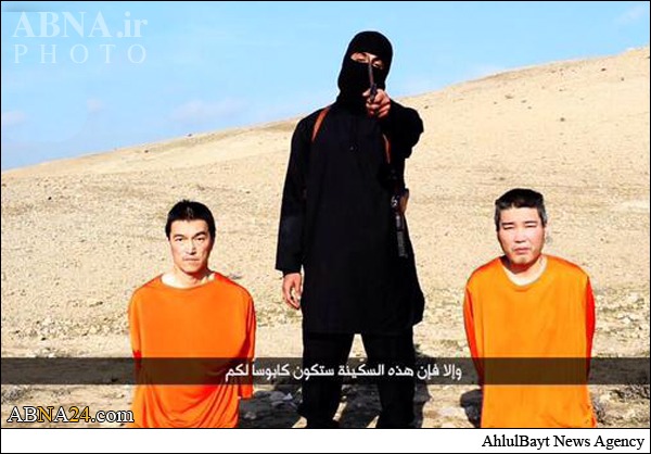 داعش یکی از دو گروگان ژاپنی را سر برید + عکس/ شینزو آبه: تصویر منتشر شده موثق است