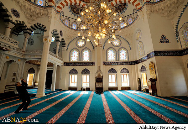 شکوه معماری اسلامی در مسجد جامع توکیو + تصاویر