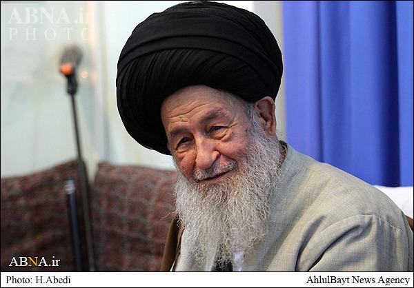 آیت الله علوی گرگانی: تذکر مراجع به مسئولین از باب ارشاد  است