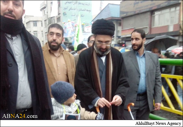  عکس/ شرکت فرزند رهبر معظم انقلاب در راهپیمایی ۲۲ بهمن