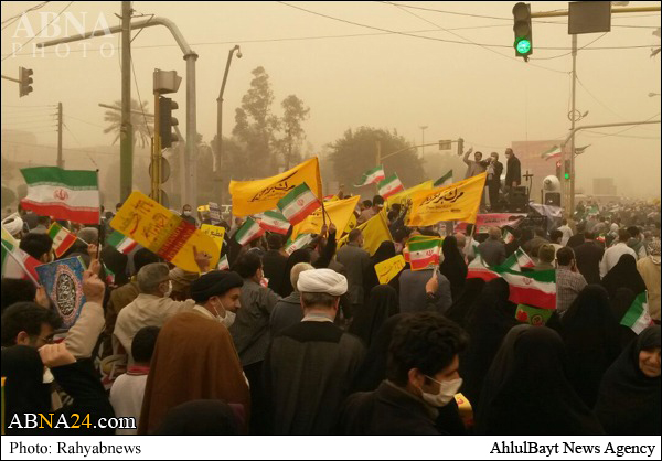 وزیر بهداشت بدون ماسک در راهپیمایی ۲۲ بهمن اهواز شرکت کرد + عکس