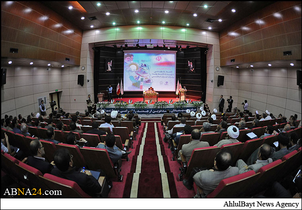 همایش اقتصادی مقاومتی از منظر دین برگزار شد