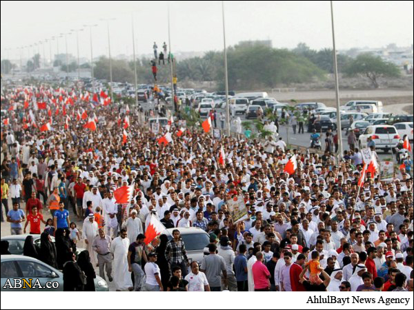 بی هوشی شهروند بحرینی زیر مشت و لگد ماموران وحشی آل خلیفه