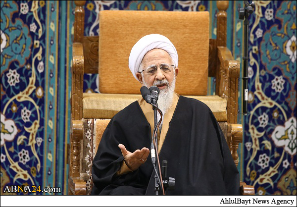 آیت‌الله جوادی آملی: مردم متدین، مولد قدرت سیاسی و دفاعی برای کشور هستند