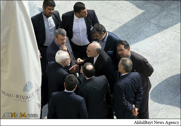 عکس بسیار جالب/ دفاع از حق هسته‌ای ایران، تا آخرین لحظه سال