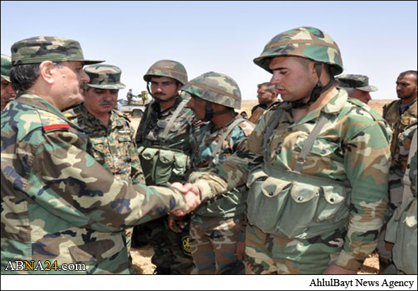 بازدید وزیر دفاع سوریه از پایگاه‌های جنوبی این کشور + عکس