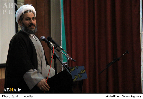 برگزاری دوره های تربیت و تعالی ویژه ارتقای معنوی کارکنان سپاه شهدای آذربایجان غربی