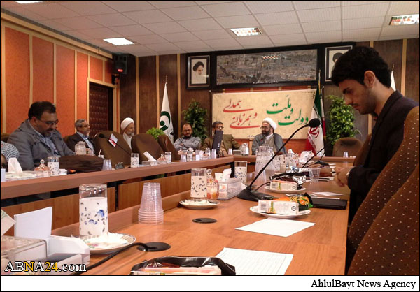 نیاسر: همکاری صدا و سیمای مرکز قم با رسانه های استان افزایش می یابد