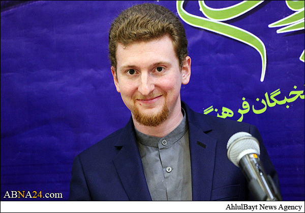 خبرنگار آمریکایی: دنیا باید جلوی نسل کشی عربستان در یمن را بگیرد
