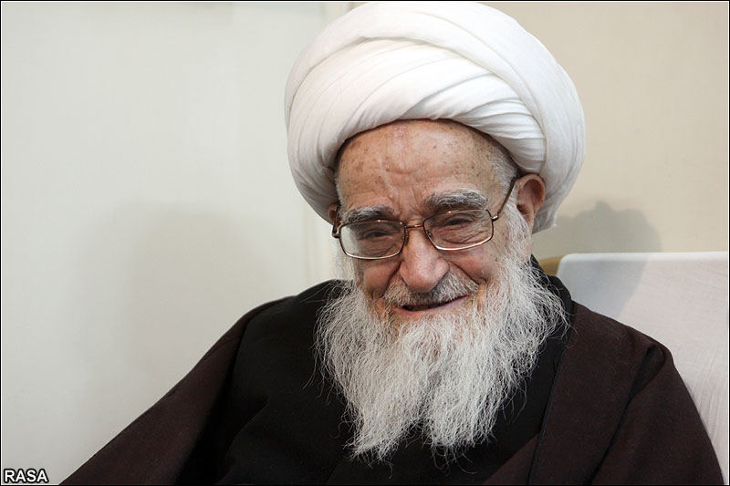 استقبال از اثر آیت الله صافی گلپایگانی در نمایشگاه بین المللی قرآن کریم