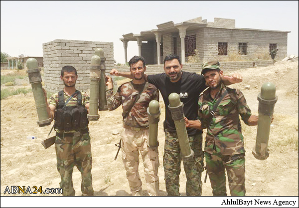 کشف سلاح های پیشرفته آمریکایی از مخازن سلاح داعش + عکس 