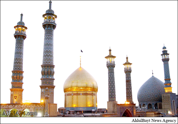 حضور بیش از 2800 توریست غیر مسلمان در حرم بانوی کرامت