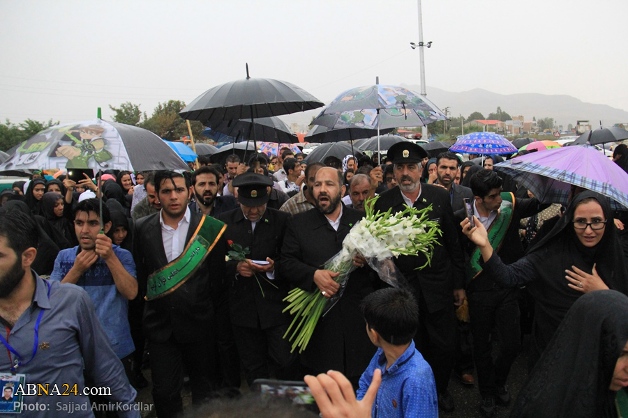 گزارش تصویری/ دیدار خادمان آستان قدس رضوی با خانوده های شهدا در آذربایجان غربی