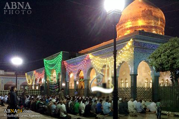 عکس/ نماز مغرب و عشاء در حرم حضرت زینب(س)؛ شب گذشته