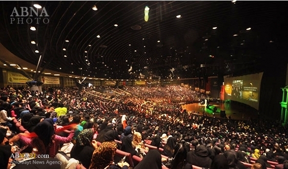 "اوزگندوز" در عزاداری باشکوه هالکالی: به شیعه بودن خود افتخار می کنیم + تصاویر