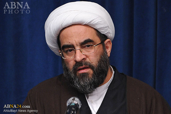 دنیای اسلام نباید در مقابل این حرکت وحشیانه آرام بنشینند