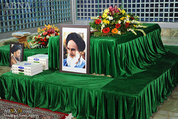 مدیران و کارکنان وزارت کشور با آرما‌ن‌های امام راحل و شهدا تجدید میثاق کردند