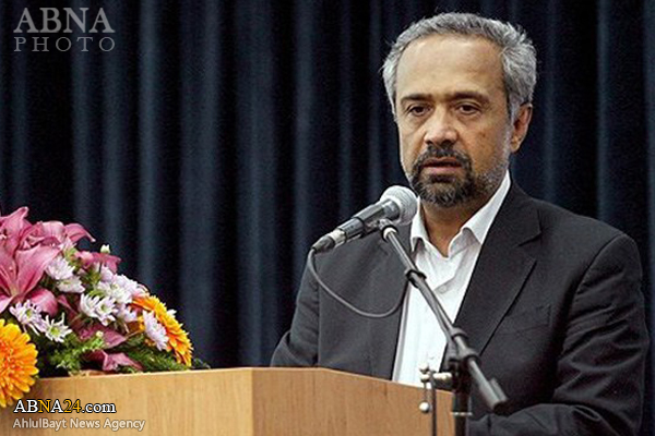 نهاوندیان: ارتباط هوشمندانه با جهان لازمه استقلال کشور است