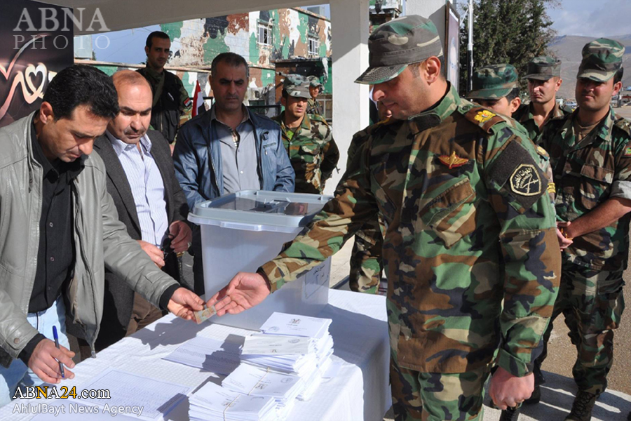 عکس خبری/ شرکت نیروهای ارتش سوریه در انتخابات مجلس