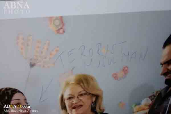 نوشته های توهین آمیز علیه اسلام و مسلمانان در نمایشگاهی در "کانادا" + عکس