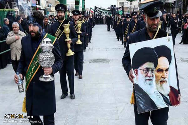 حرکت دسته عزاداری خادمان بانوی کرامت در سالروز شهادت امام کاظم(ع)