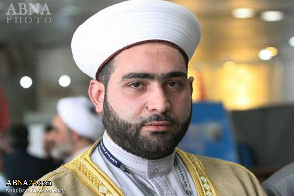 عالم اهل سنت: لغو تابعیت آیت الله عیسی قاسم، نشان دهنده ناتوانی رژیم آل خلیفه است 